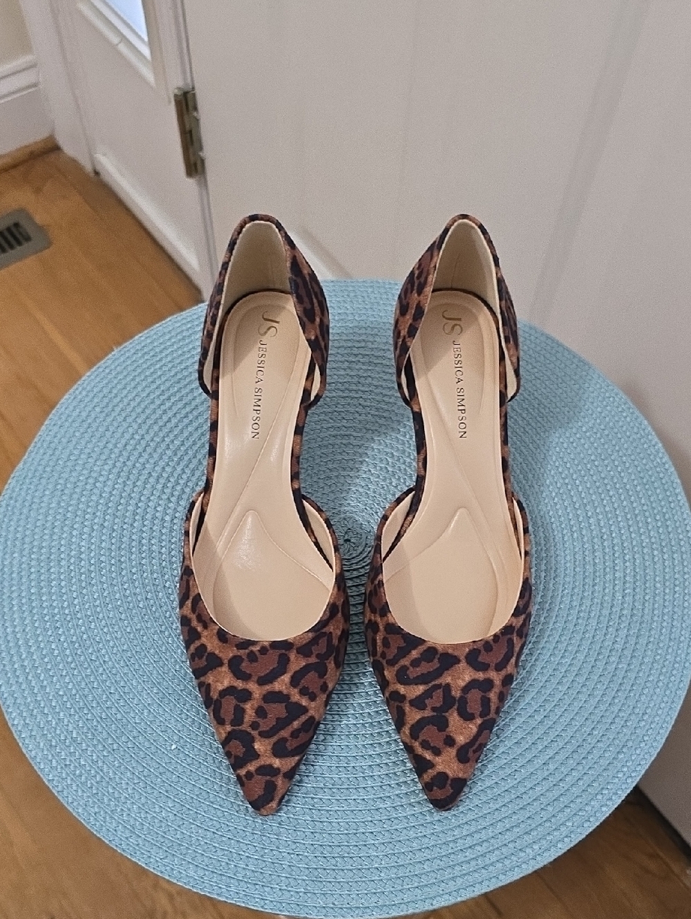JESSICA SIMPSON BRAND WOMEN'S DRESSY SLIP-ON ANIMAL PRINT HEELS SHOES SIZE 6